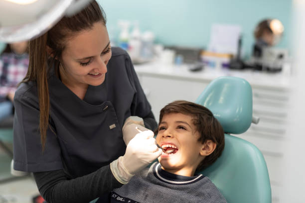 Best Emergency Broken Tooth Repair in Port Salerno, FL